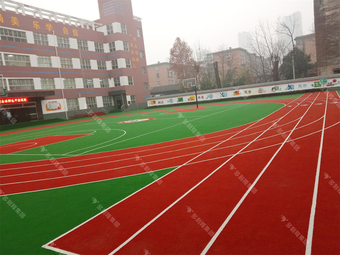 凯发k8免充砂足球草,凯发k8地弹坪